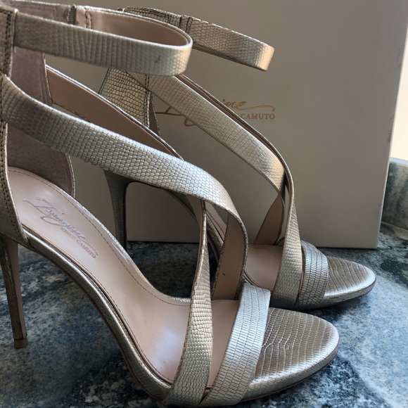 Vince Camuto Strappy Sandal Stiletto Heel Gold - Picture 2 of 8